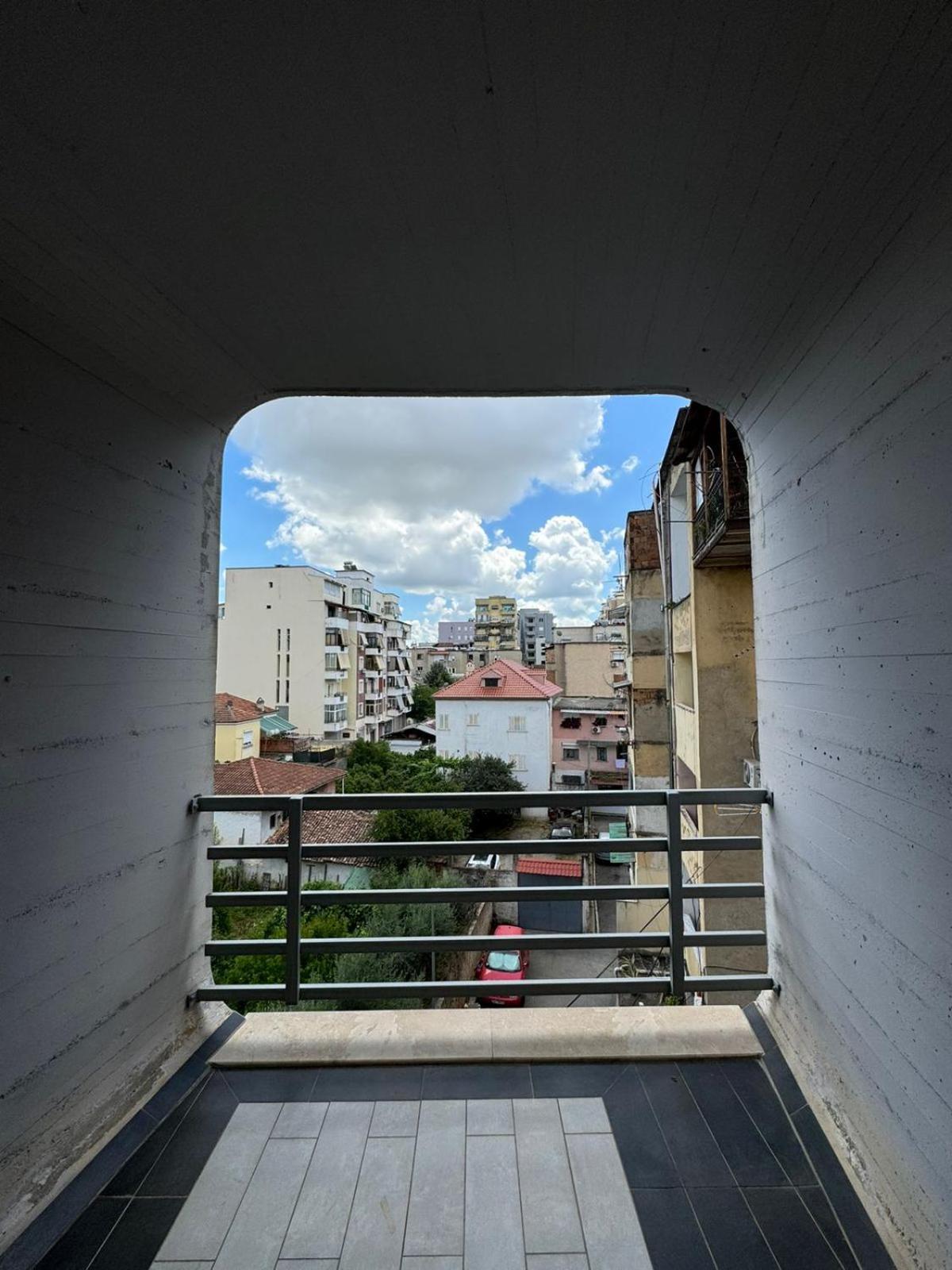Diem Apartment Near Pazari I Ri Tirana Extérieur photo