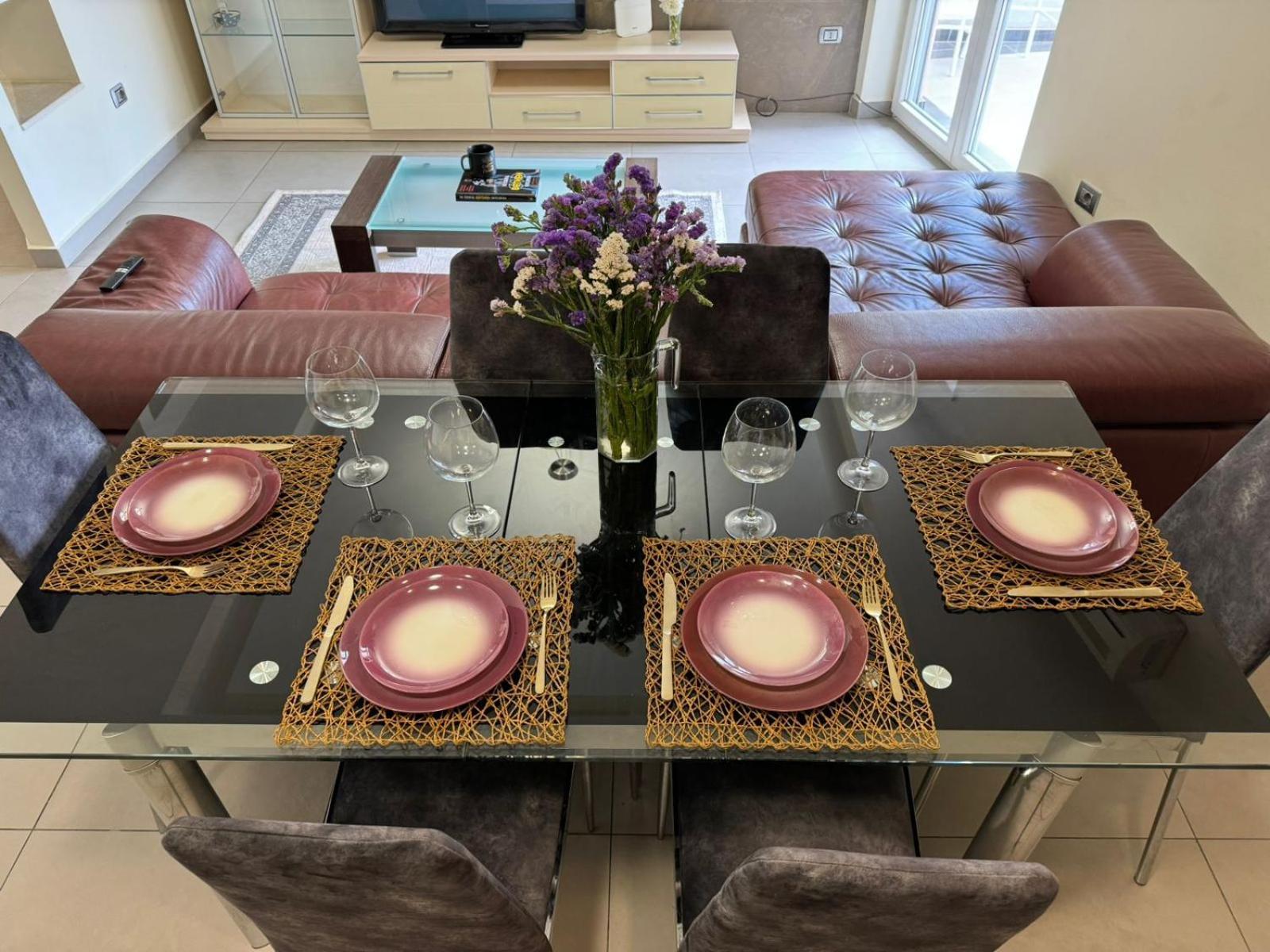 Diem Apartment Near Pazari I Ri Tirana Extérieur photo